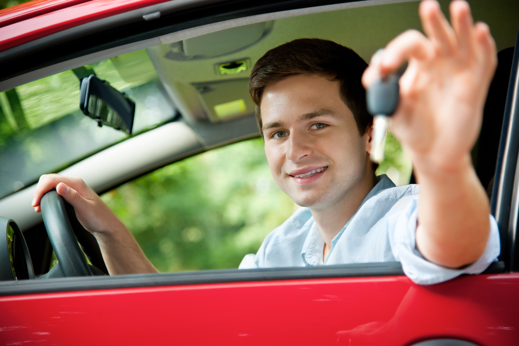 Hallmark Auto Insurance – A Trustable Company for High and Low Risk Drivers